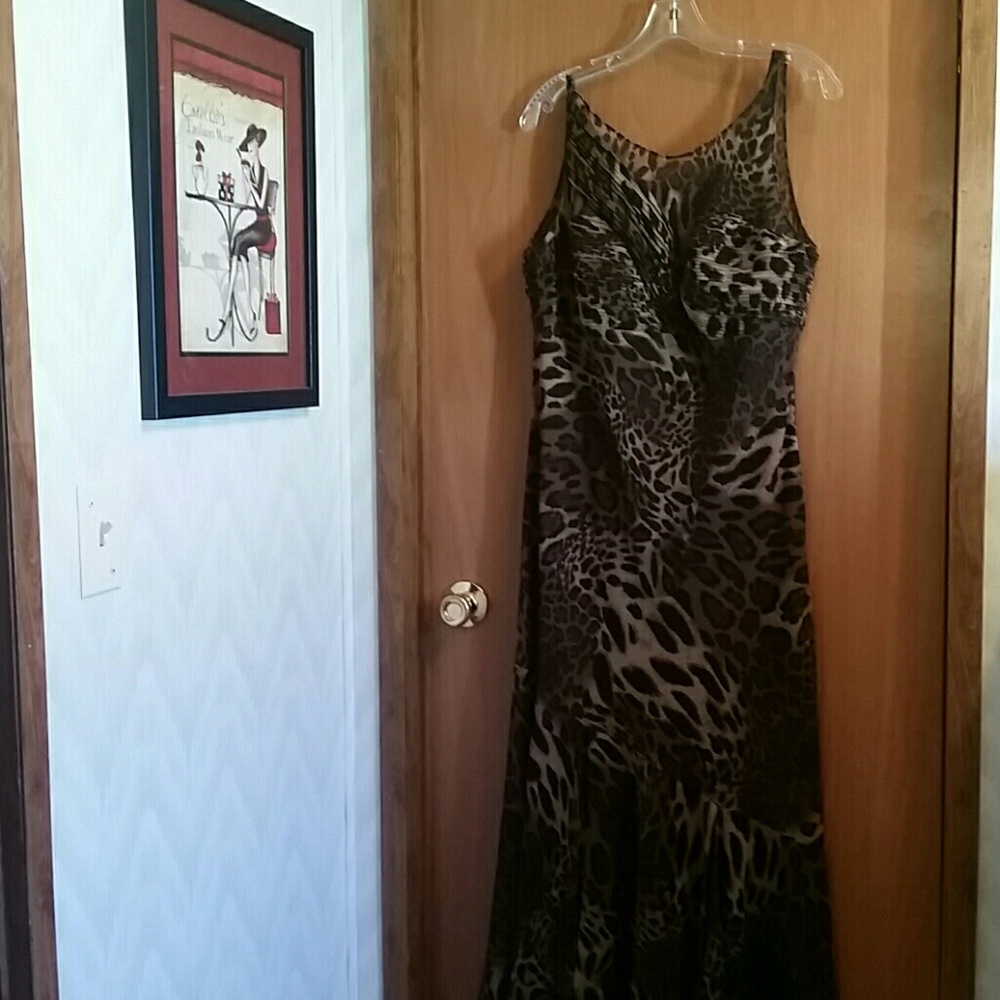 Joseph Ribkoff Long Side Sweep Dress